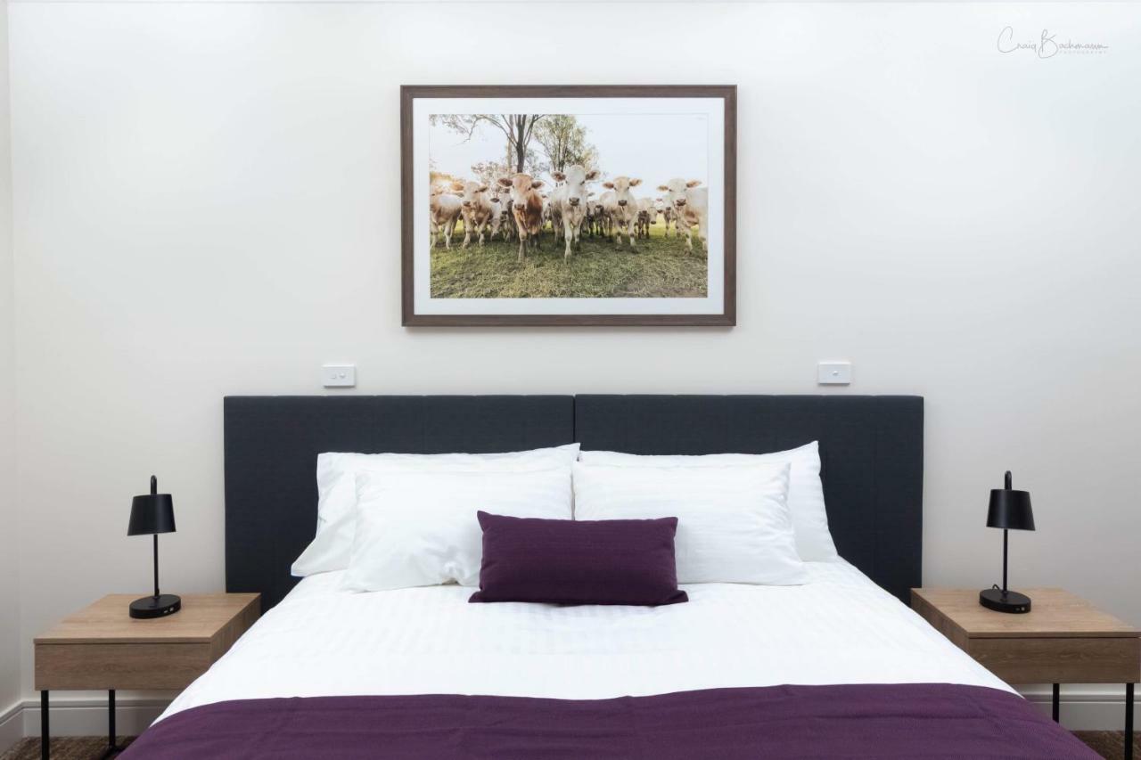 Porter'S Plainland Hotel Екстер'єр фото